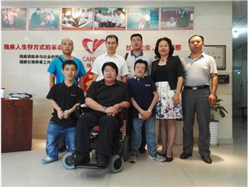 河北秦皇岛市蒋玉洪理事长一行考察百城万人项目
