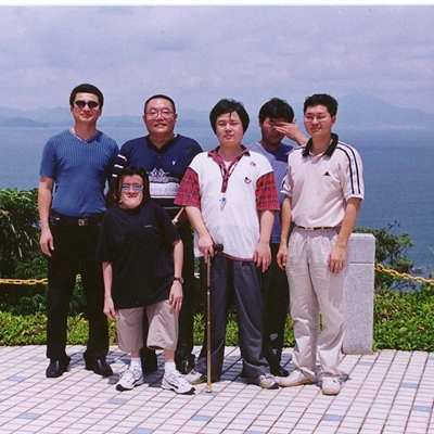 Slide 01